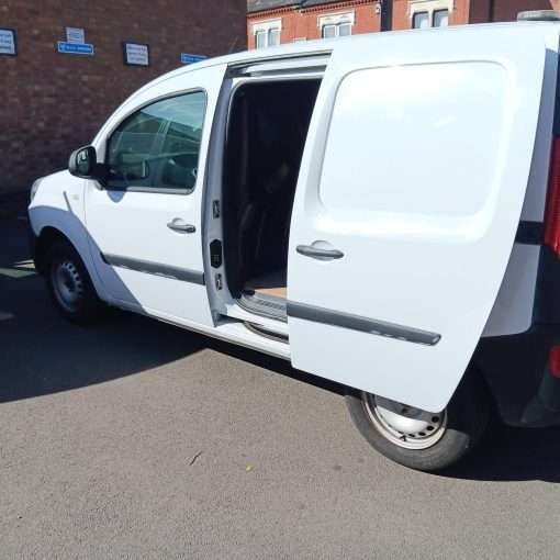 White 2016 Renault Kango van for sale - side slide door open